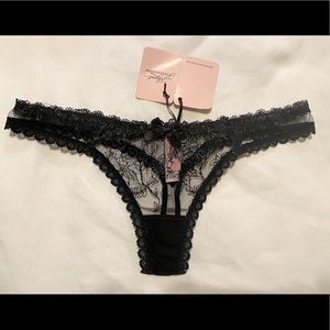 NWT Agent Provocateur Rosa Thong Black